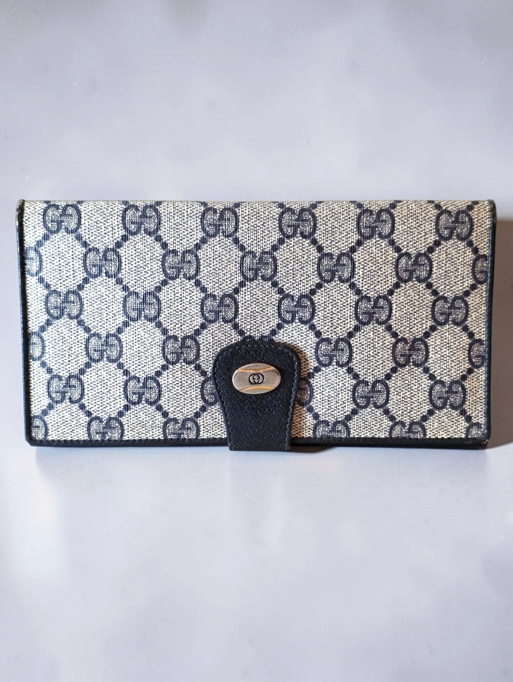 Gucci GG Monogram Continental Wallet with Black
